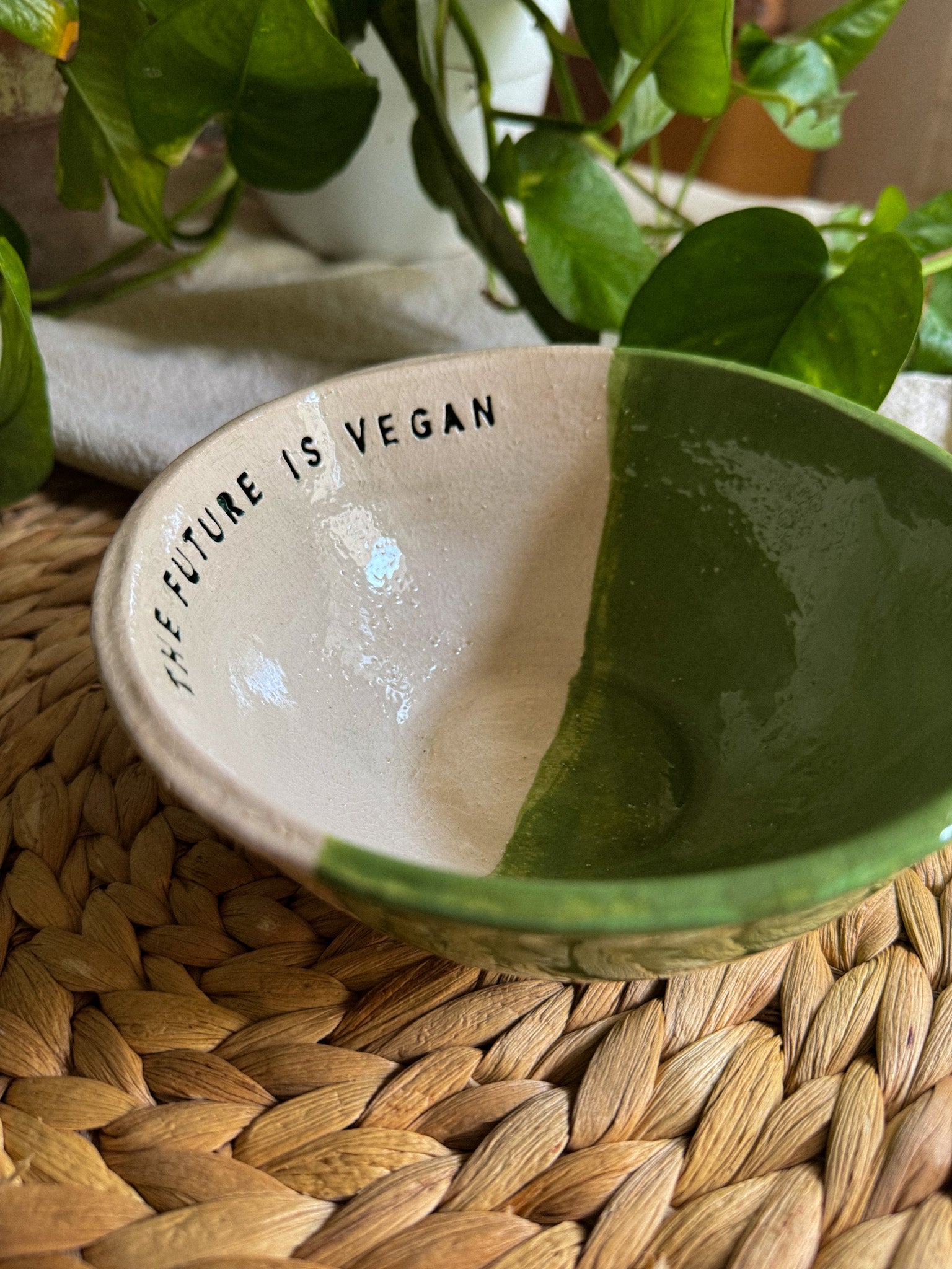 Ciotola svuotatasche 'The future is vegan'
